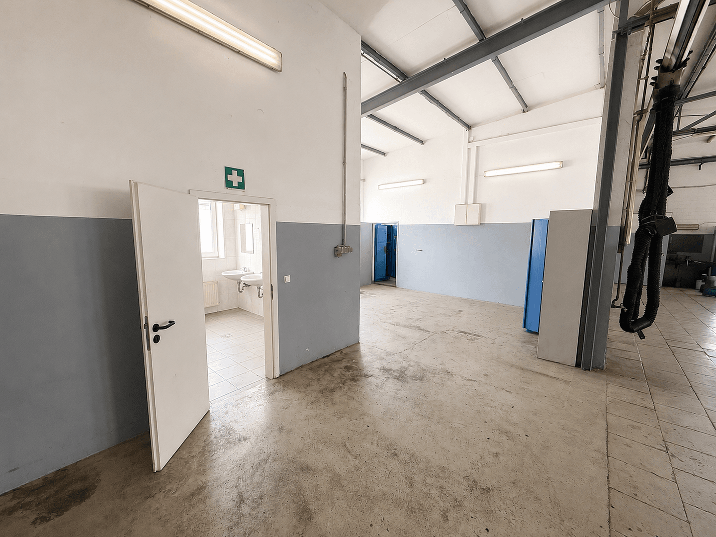 Pronájem nebytového prostoru 1.400 m², Osterweder Straße 5, Worpswede, Dolní Sasko Pronájem nebytového prostoru 1.400 m², Osterweder Straße 5, Worpswede, Dolní Sasko