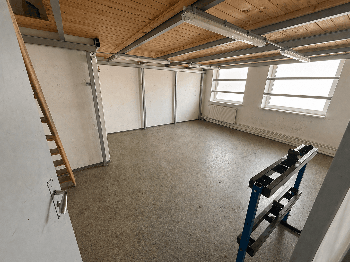 Pronájem nebytového prostoru 1.400 m², Osterweder Straße 5, Worpswede, Dolní Sasko Pronájem nebytového prostoru 1.400 m², Osterweder Straße 5, Worpswede, Dolní Sasko