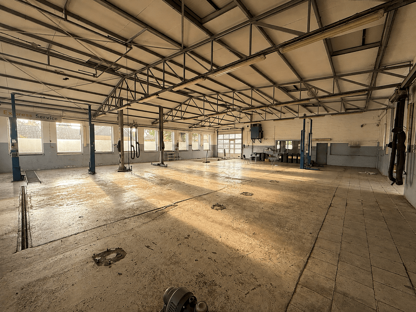 Pronájem nebytového prostoru 1.400 m², Osterweder Straße 5, Worpswede, Dolní Sasko Pronájem nebytového prostoru 1.400 m², Osterweder Straße 5, Worpswede, Dolní Sasko