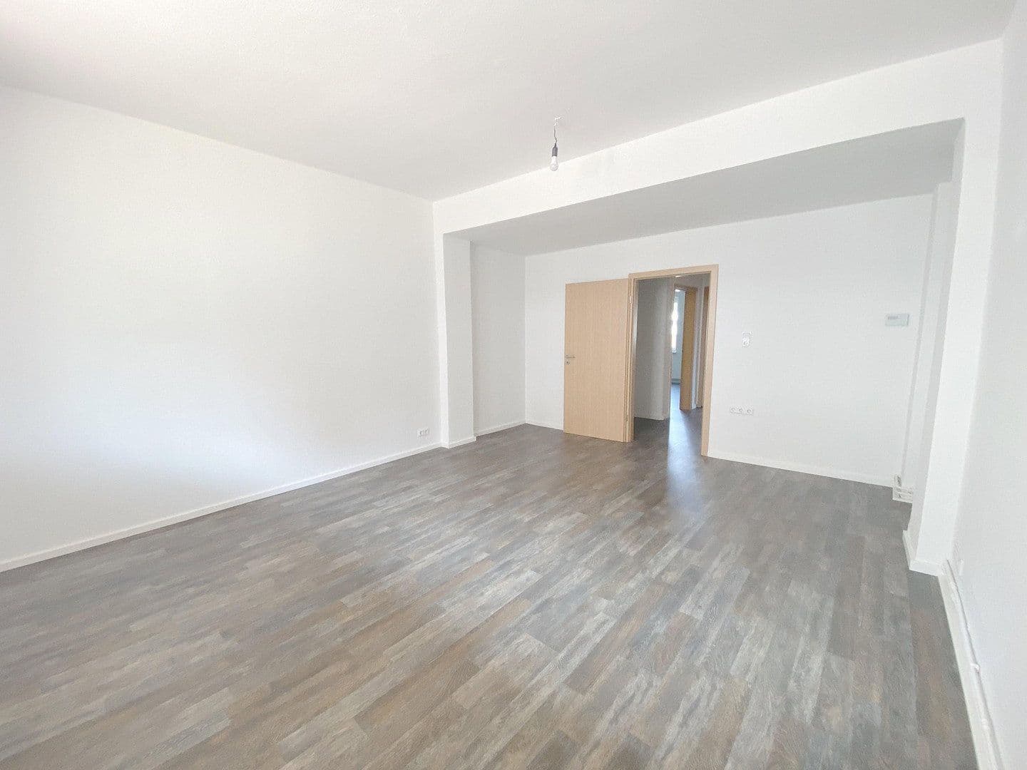 Prodej bytu 3+1 76 m², Bremen, Bremen Prodej bytu 3+1 76 m², Bremen, Bremen