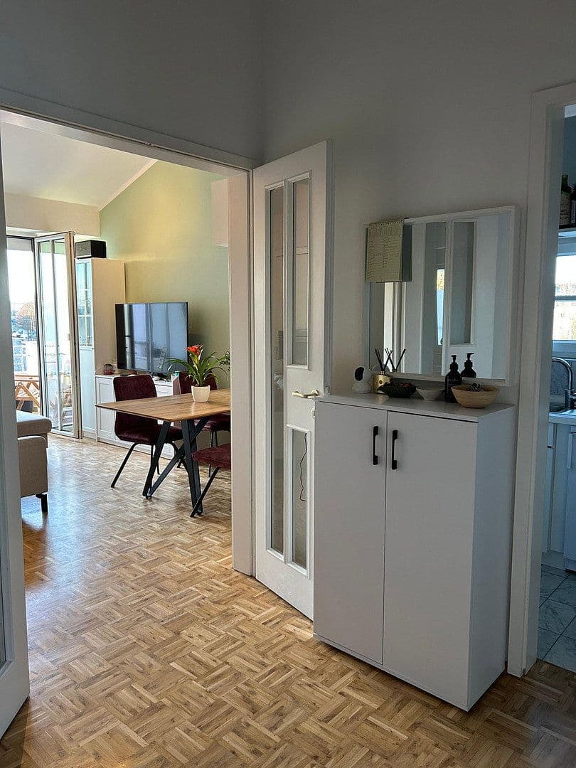 Pronájem bytu 2+1 50 m², Richard-Strauss-Str. 51, Ingolstadt, Bavorsko Pronájem bytu 2+1 50 m², Richard-Strauss-Str. 51, Ingolstadt, Bavorsko