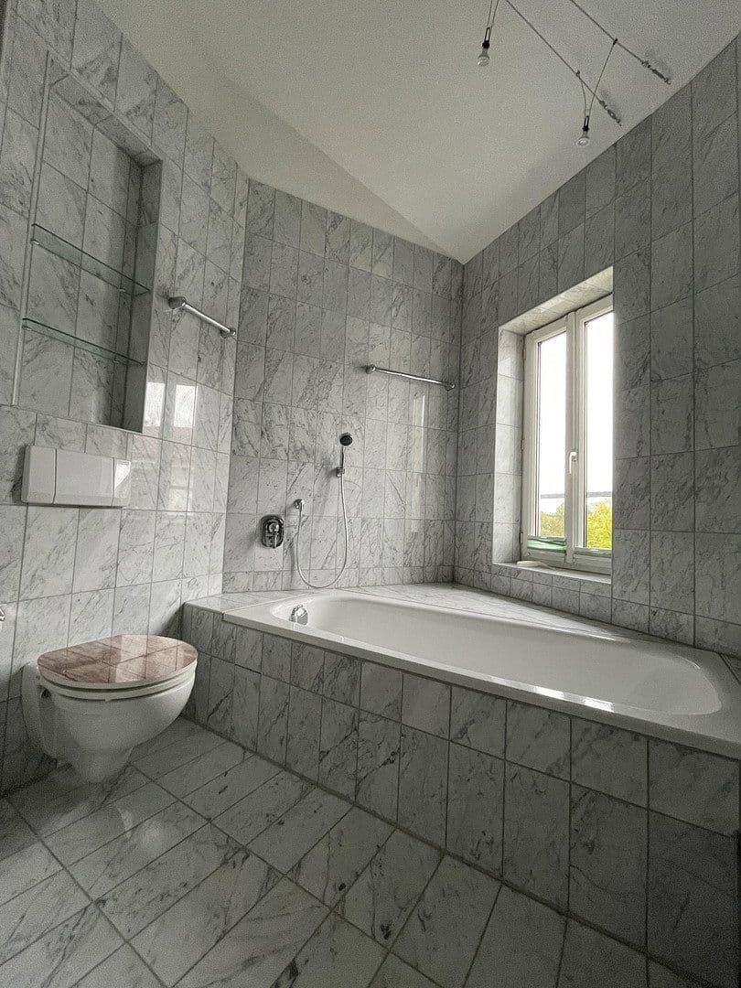 Pronájem bytu 2+1 50 m², Richard-Strauss-Str. 51, Ingolstadt, Bavorsko Pronájem bytu 2+1 50 m², Richard-Strauss-Str. 51, Ingolstadt, Bavorsko