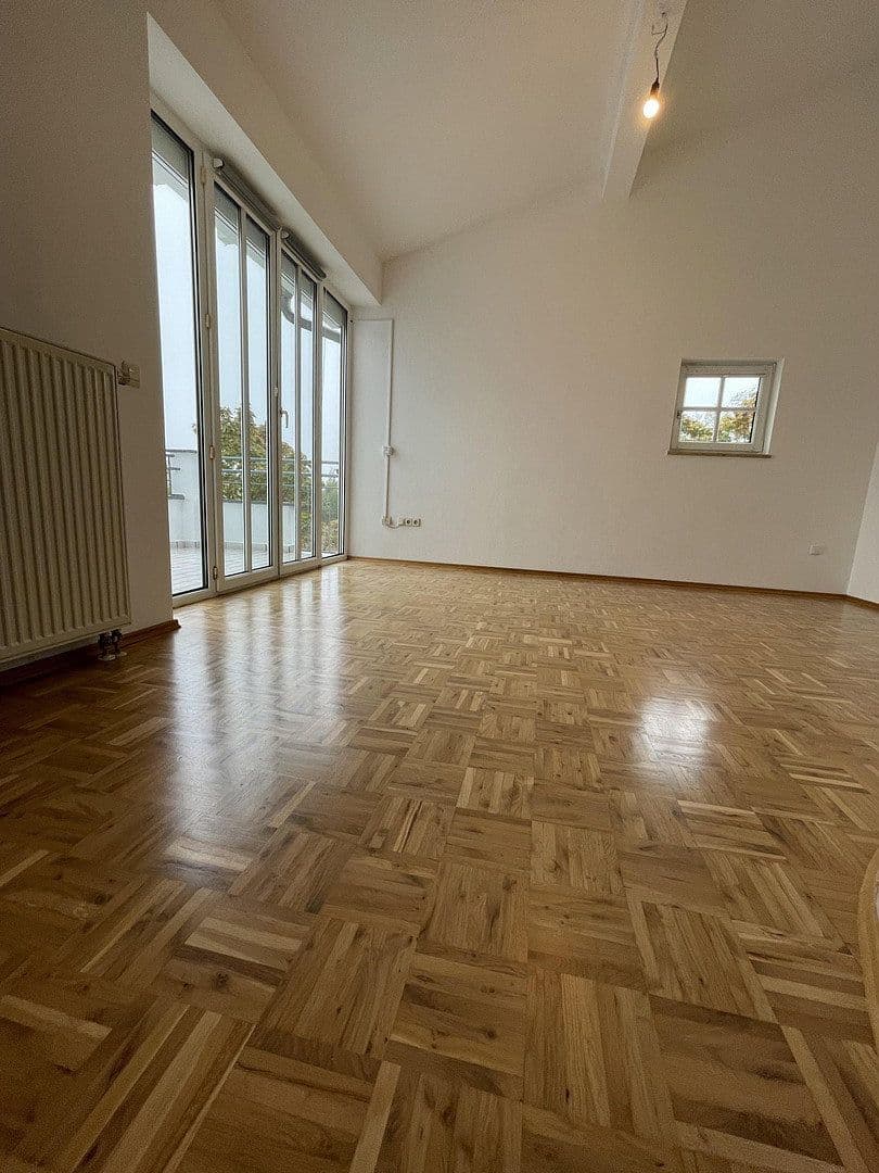 Pronájem bytu 2+1 50 m², Richard-Strauss-Str. 51, Ingolstadt, Bavorsko Pronájem bytu 2+1 50 m², Richard-Strauss-Str. 51, Ingolstadt, Bavorsko