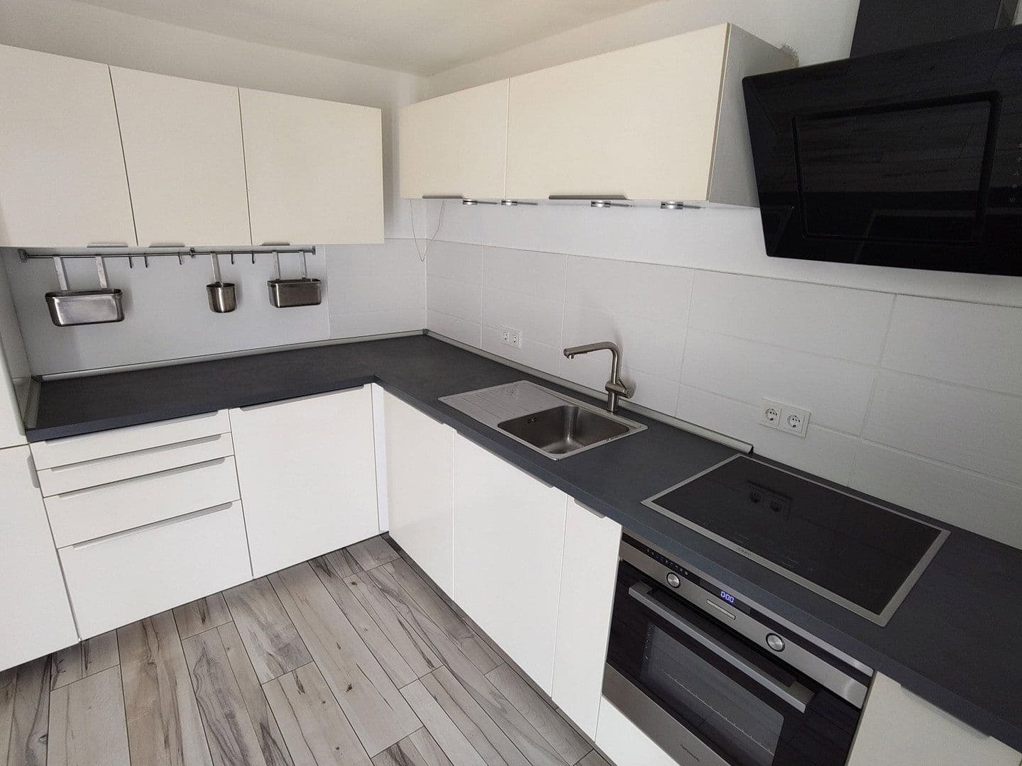 Pronájem bytu 2+1 57 m², Hochstraße 10, Contwig, Porýní-Falc Pronájem bytu 2+1 57 m², Hochstraße 10, Contwig, Porýní-Falc
