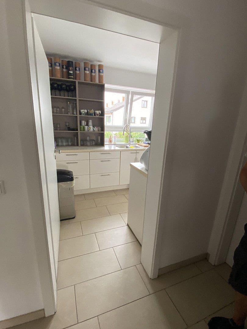 Prodej bytu 4+1 135 m², Albert-Einstein-Allee 26, Limburgerhof, Porýní-Falc Prodej bytu 4+1 135 m², Albert-Einstein-Allee 26, Limburgerhof, Porýní-Falc
