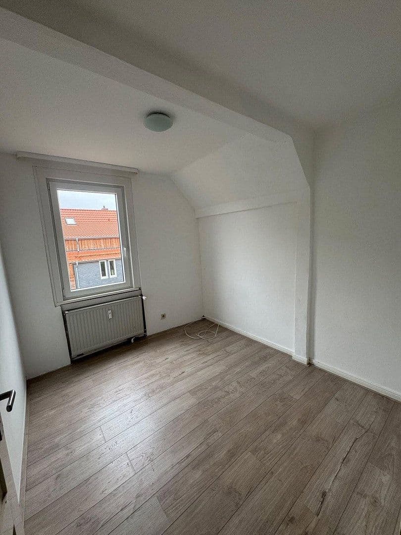 Pronájem bytu 4+1 55 m², Langeliethstraße 3, Goslar, Dolní Sasko Pronájem bytu 4+1 55 m², Langeliethstraße 3, Goslar, Dolní Sasko