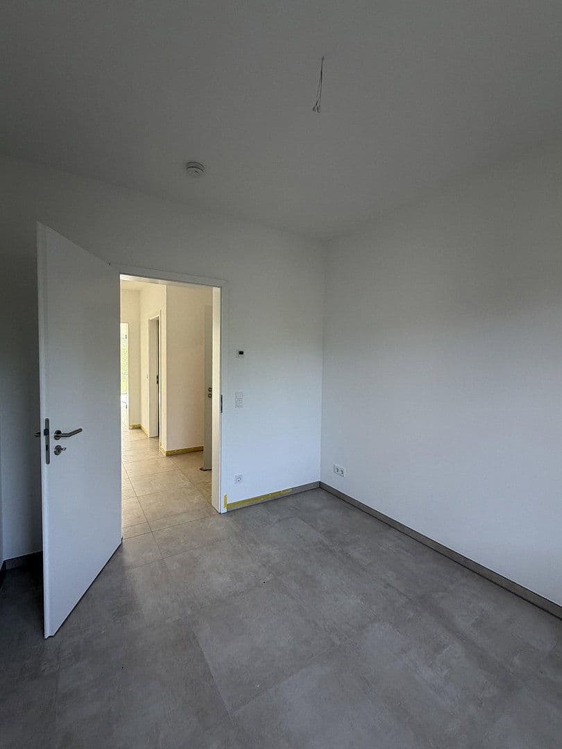 Pronájem bytu 3+1 92 m², An den Klosteräckern 2, Luckau, Braniborsko Pronájem bytu 3+1 92 m², An den Klosteräckern 2, Luckau, Braniborsko