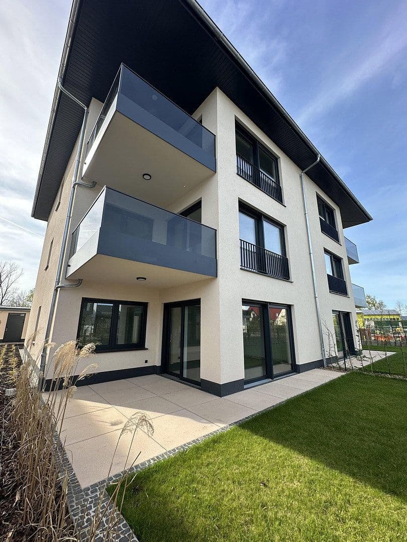 Pronájem bytu 3+1 92 m², An den Klosteräckern 2, Luckau, Braniborsko Pronájem bytu 3+1 92 m², An den Klosteräckern 2, Luckau, Braniborsko