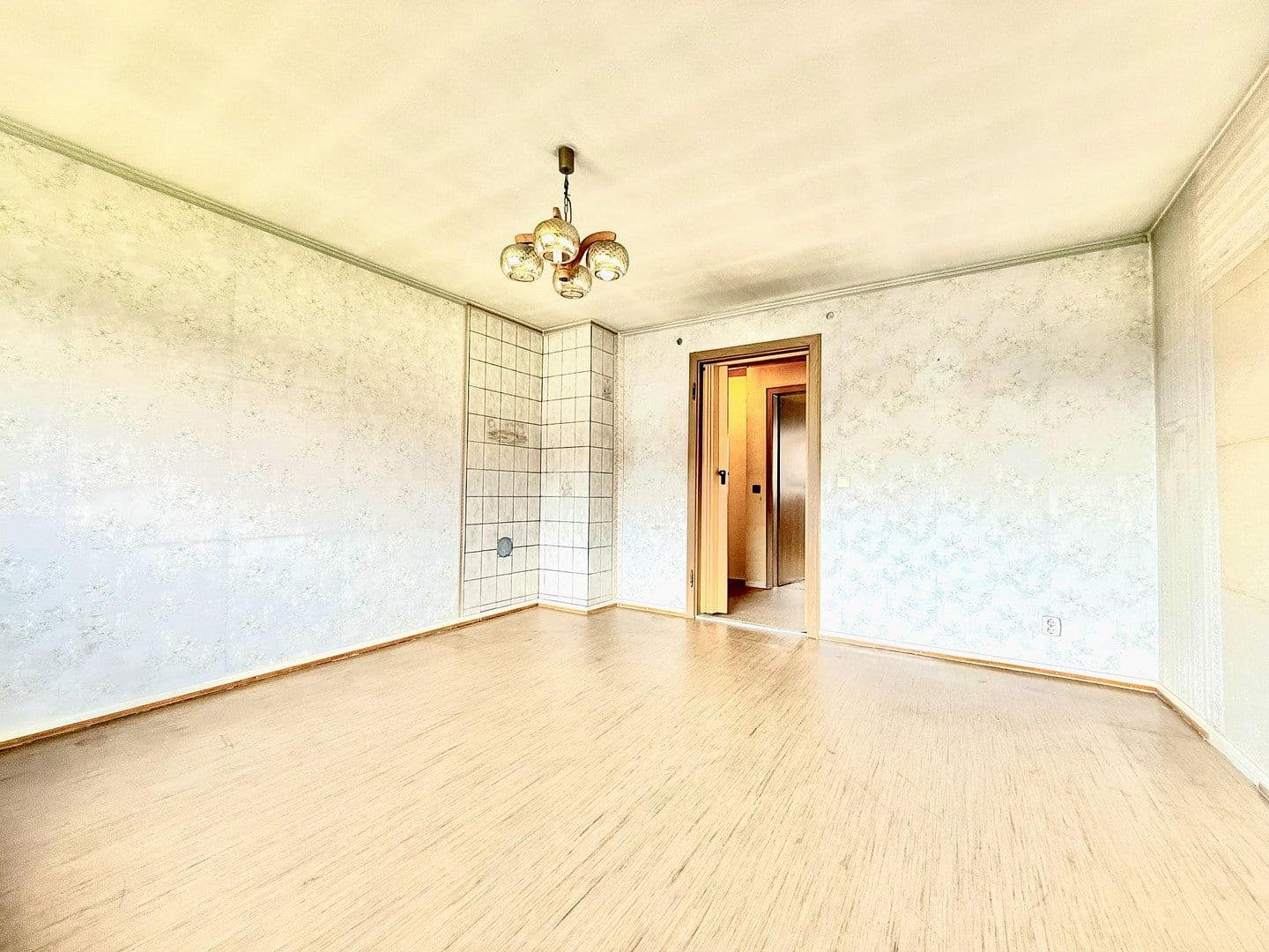 Prodej bytu 3+1 67 m², Ladenburg, Bádensko-Württembersko Prodej bytu 3+1 67 m², Ladenburg, Bádensko-Württembersko