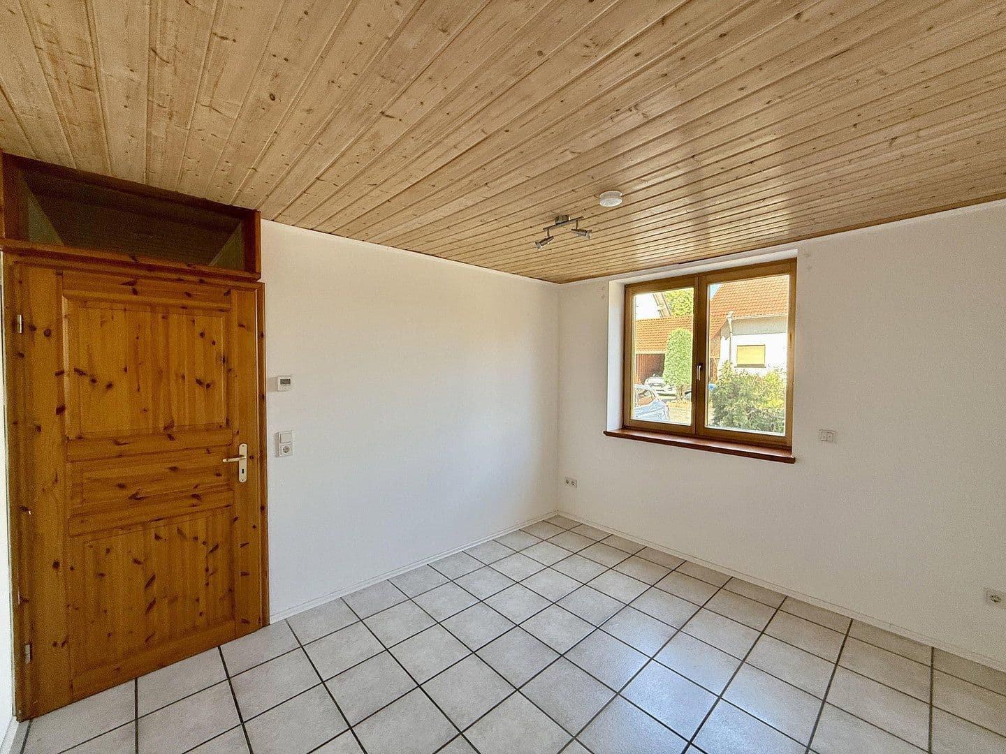 Prodej bytu 3+1 116 m², Wesseling, Severní Porýní-Vestfálsko Prodej bytu 3+1 116 m², Wesseling, Severní Porýní-Vestfálsko