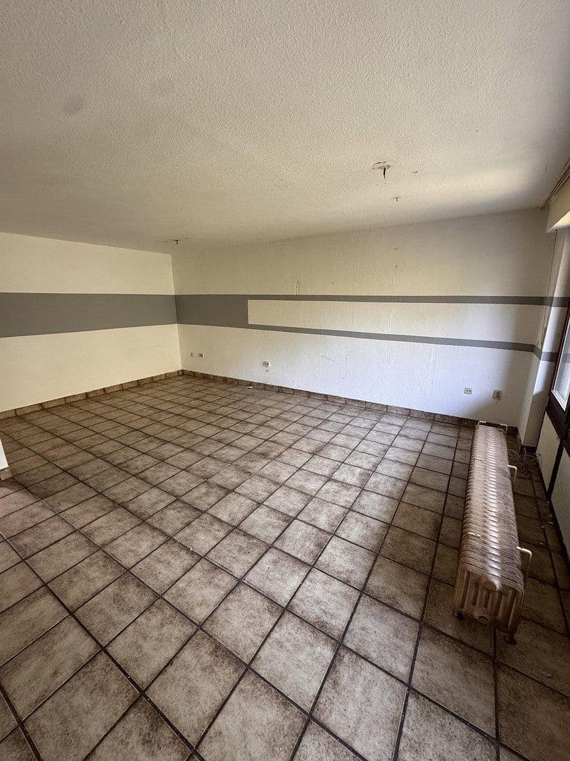 Prodej domu 144 m², pozemek 239 m², Krefeld Gellep-Stratum, Severní Porýní-Vestfálsko Prodej domu 144 m², pozemek 239 m², Krefeld Gellep-Stratum, Severní Porýní-Vestfálsko