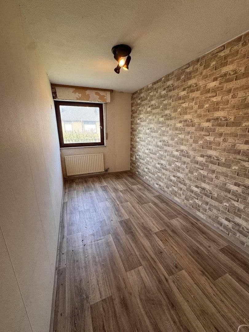 Prodej domu 144 m², pozemek 239 m², Krefeld Gellep-Stratum, Severní Porýní-Vestfálsko Prodej domu 144 m², pozemek 239 m², Krefeld Gellep-Stratum, Severní Porýní-Vestfálsko