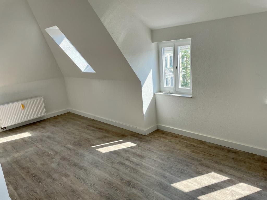 Pronájem bytu 2+1 77 m², Südstraße 2A, Markkleeberg, Sasko Pronájem bytu 2+1 77 m², Südstraße 2A, Markkleeberg, Sasko