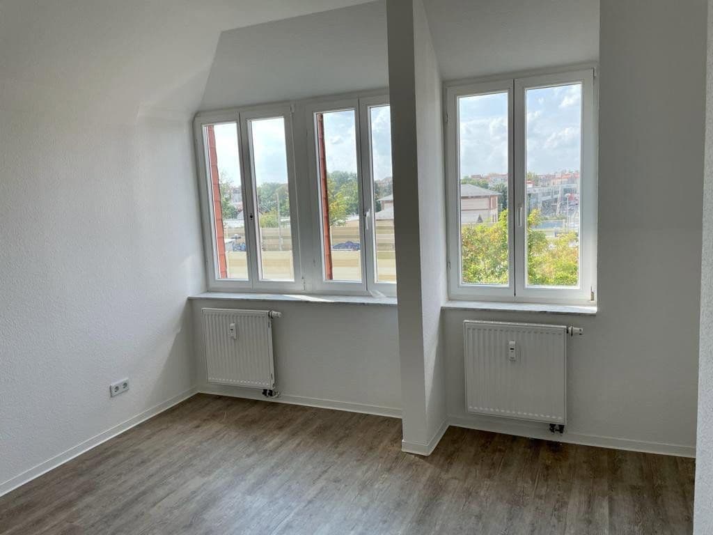 Pronájem bytu 2+1 77 m², Südstraße 2A, Markkleeberg, Sasko Pronájem bytu 2+1 77 m², Südstraße 2A, Markkleeberg, Sasko