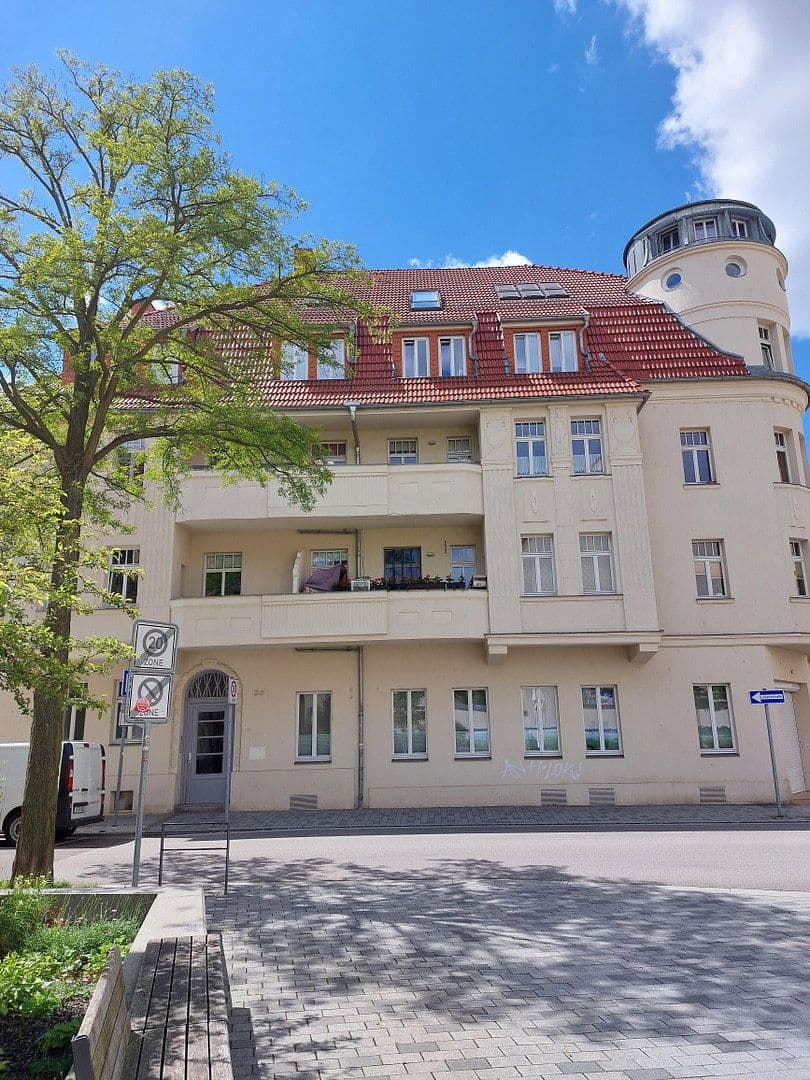 Pronájem bytu 2+1 77 m², Südstraße 2A, Markkleeberg, Sasko Pronájem bytu 2+1 77 m², Südstraße 2A, Markkleeberg, Sasko