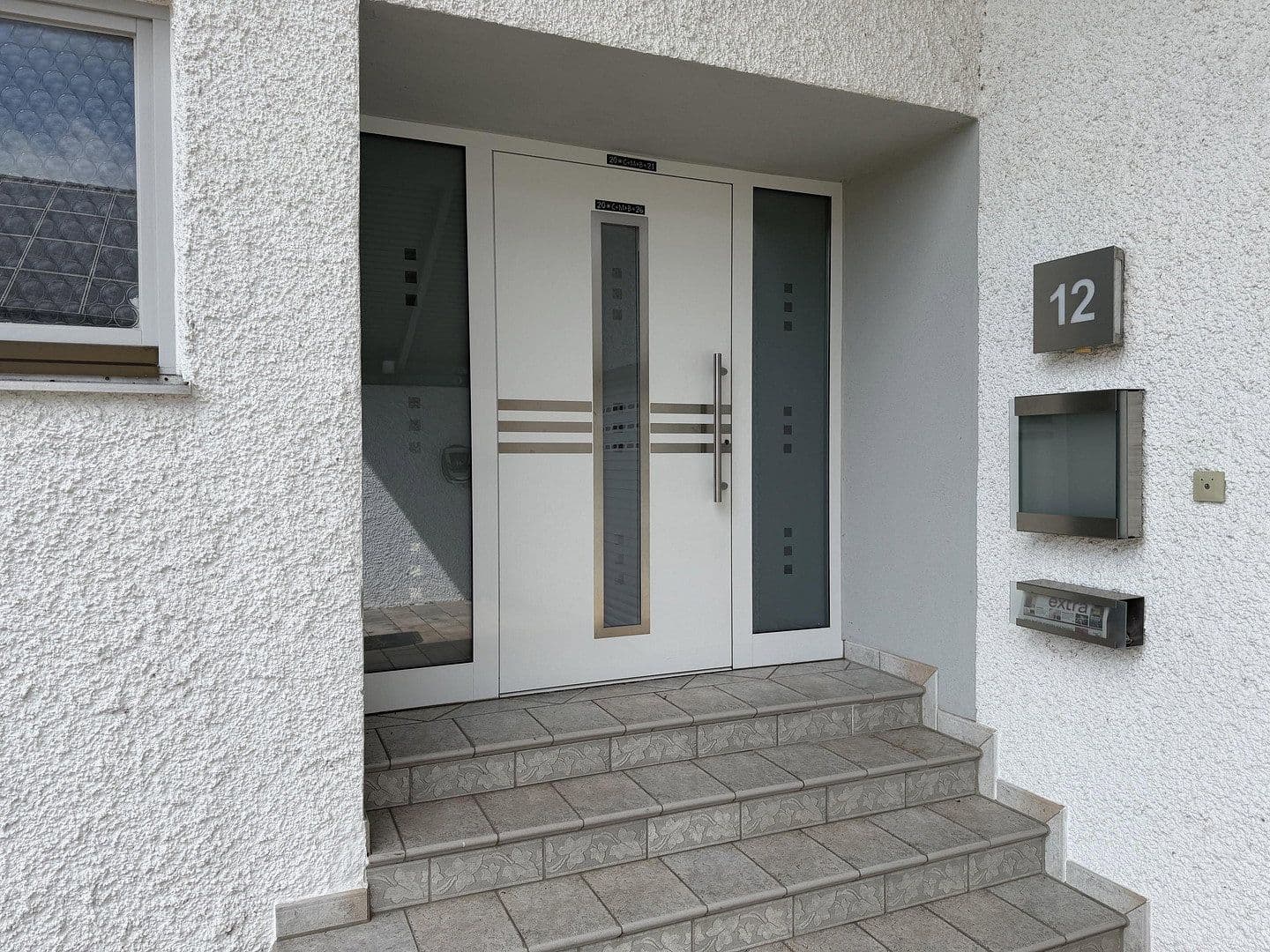 Prodej domu 157 m², pozemek 735 m², Pfaffenhofen an der Roth, Bavorsko Prodej domu 157 m², pozemek 735 m², Pfaffenhofen an der Roth, Bavorsko