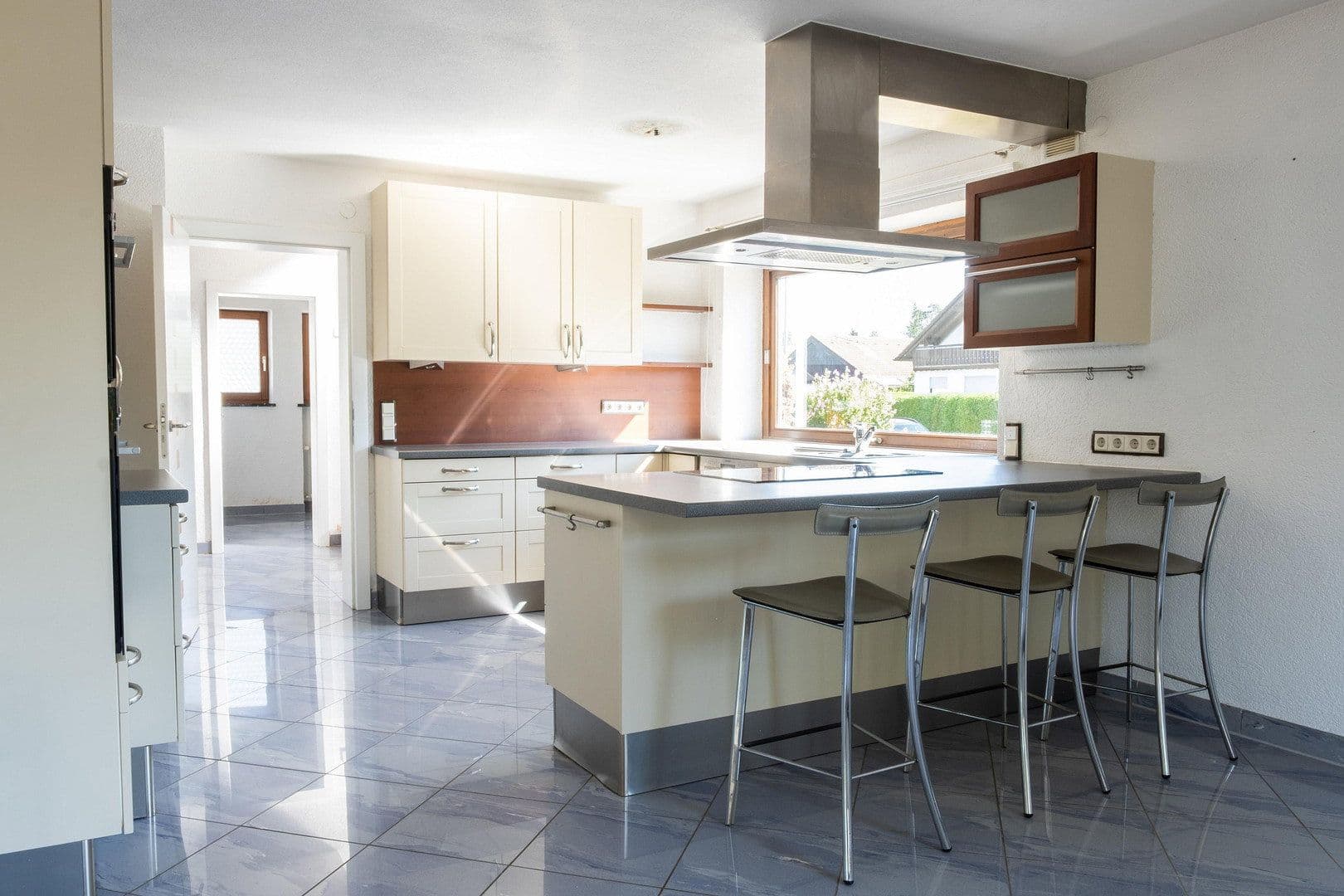 Prodej domu 175 m², pozemek 735 m², Pfaffenhofen an der Roth, Bavorsko Prodej domu 175 m², pozemek 735 m², Pfaffenhofen an der Roth, Bavorsko
