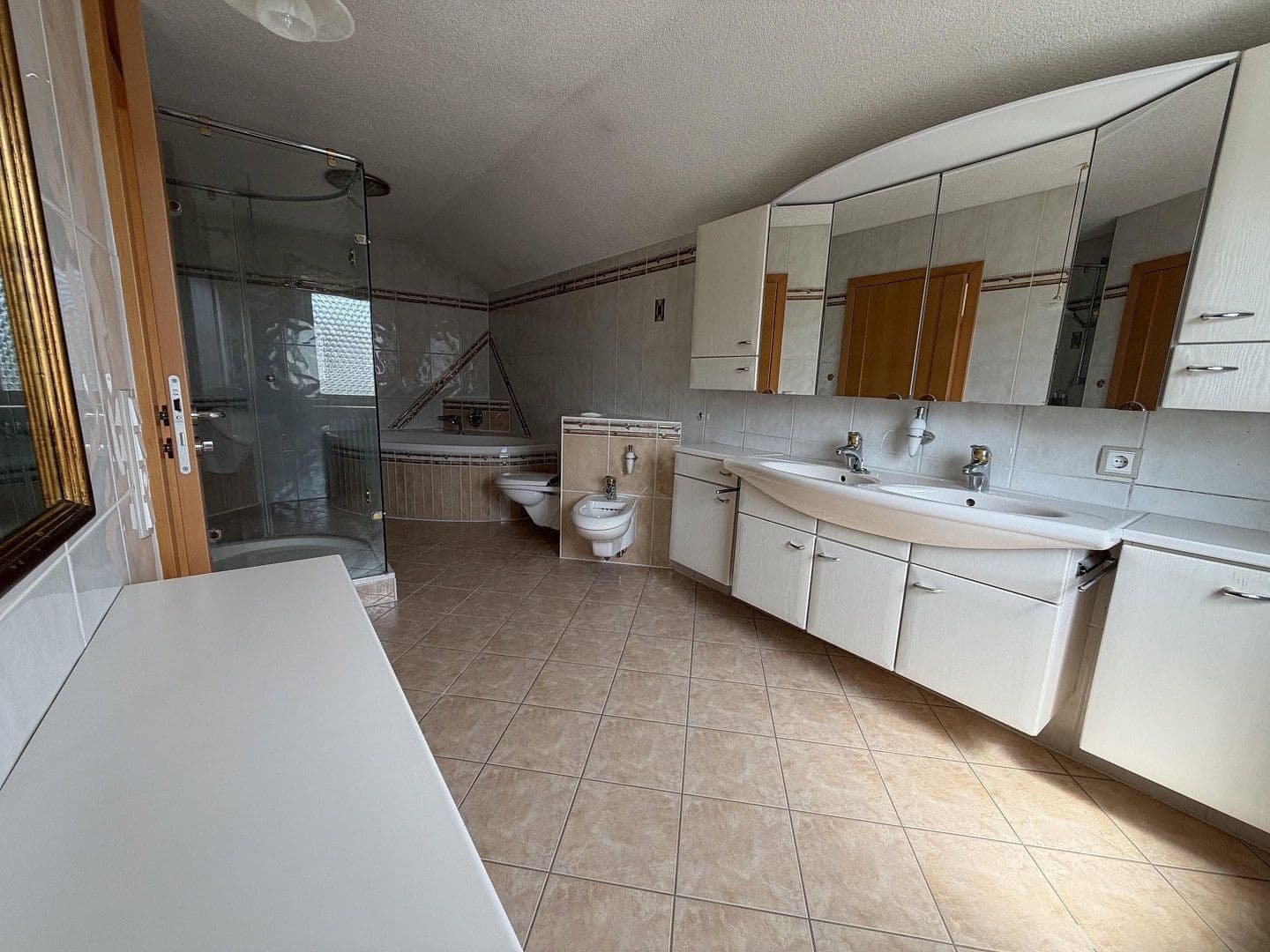 Prodej domu 157 m², pozemek 735 m², Pfaffenhofen an der Roth, Bavorsko Prodej domu 157 m², pozemek 735 m², Pfaffenhofen an der Roth, Bavorsko