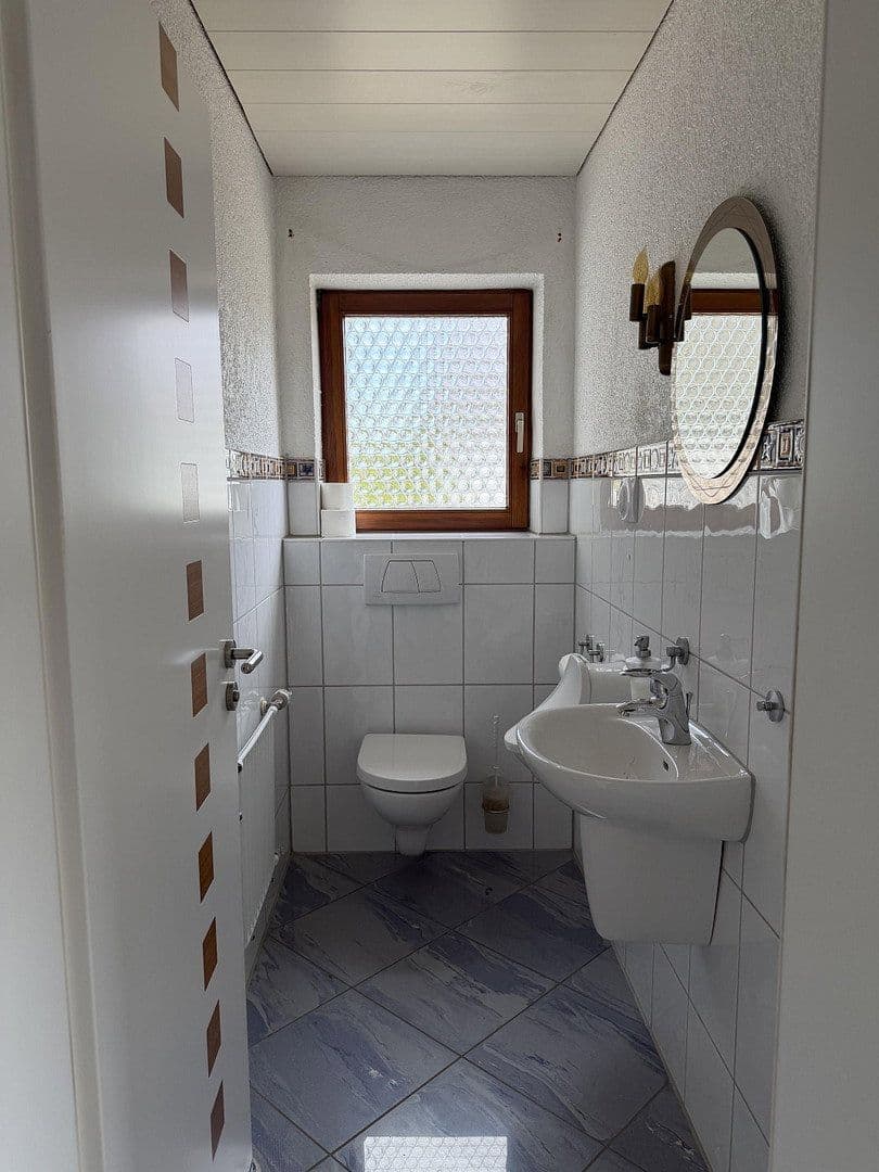 Prodej domu 157 m², pozemek 735 m², Pfaffenhofen an der Roth, Bavorsko Prodej domu 157 m², pozemek 735 m², Pfaffenhofen an der Roth, Bavorsko