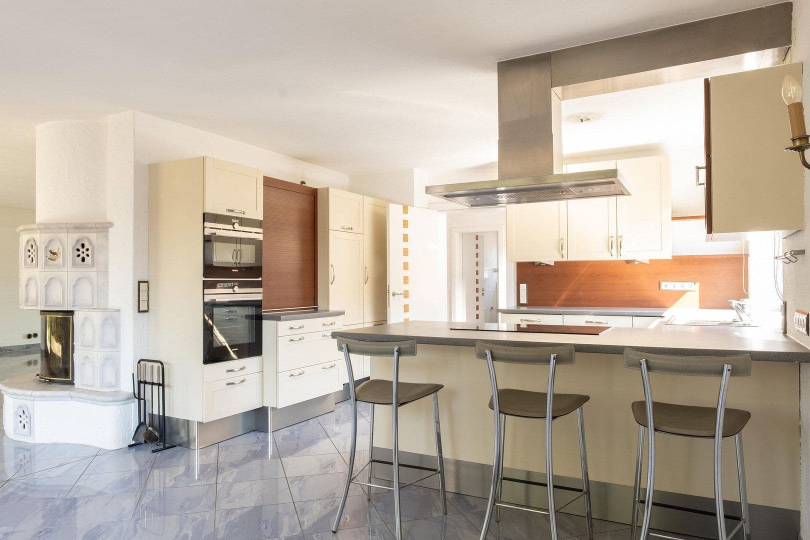 Prodej domu 175 m², pozemek 735 m², Pfaffenhofen an der Roth, Bavorsko Prodej domu 175 m², pozemek 735 m², Pfaffenhofen an der Roth, Bavorsko