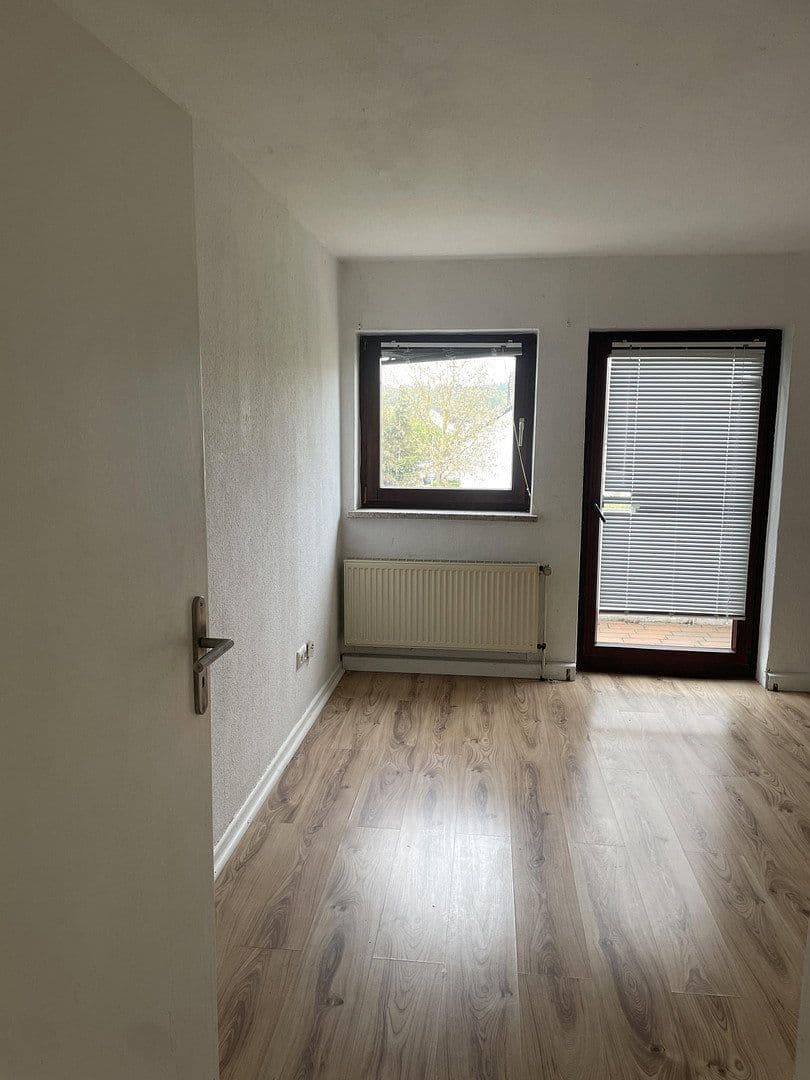 Pronájem bytu 2+kk 65 m², Forster Weg, Hameln, Dolní Sasko Pronájem bytu 2+kk 65 m², Forster Weg, Hameln, Dolní Sasko