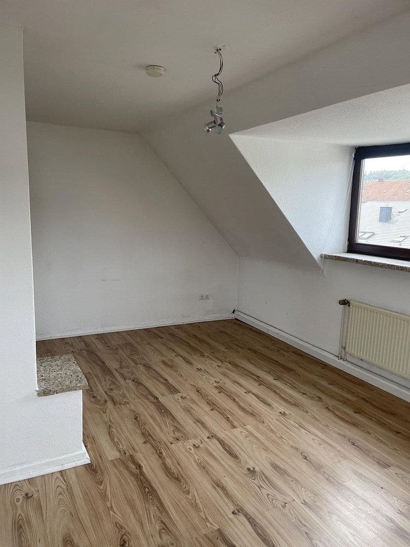 Pronájem bytu 2+kk 65 m², Forster Weg, Hameln, Dolní Sasko Pronájem bytu 2+kk 65 m², Forster Weg, Hameln, Dolní Sasko
