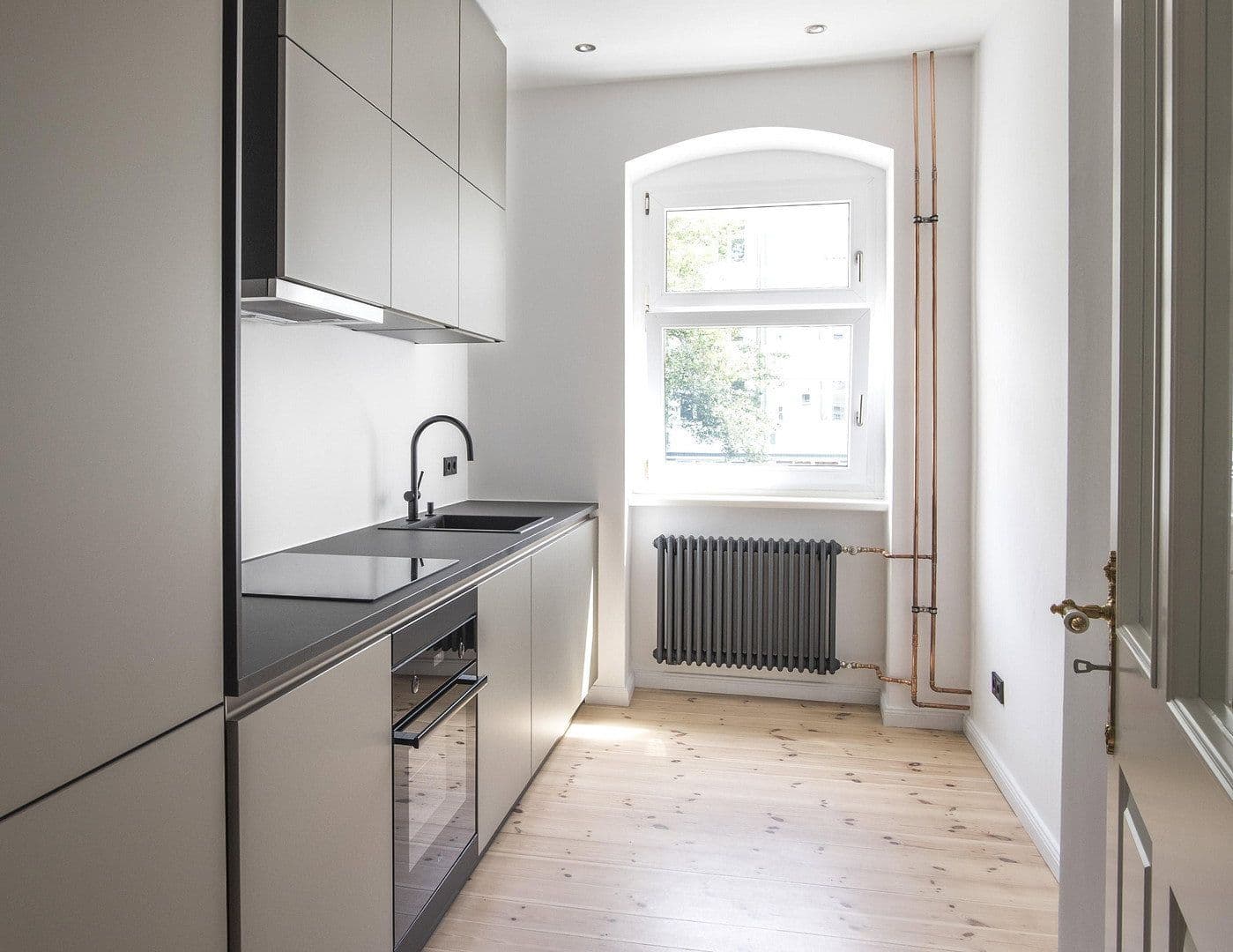Prodej bytu 2+1 55 m², Berlin, Berlín Prodej bytu 2+1 55 m², Berlin, Berlín