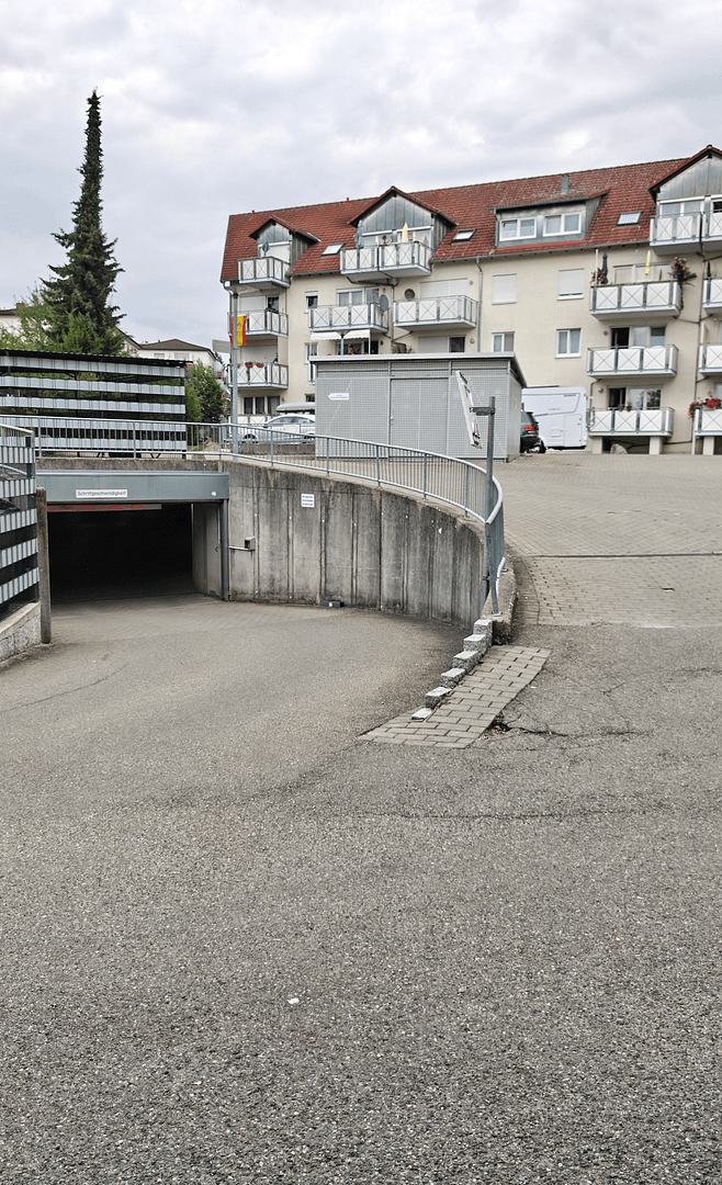 Prodej bytu 2+1 45 m², Schwenninger Straße 11/2, Villingen-Schwenningen, Bádensko-Württembersko Prodej bytu 2+1 45 m², Schwenninger Straße 11/2, Villingen-Schwenningen, Bádensko-Württembersko