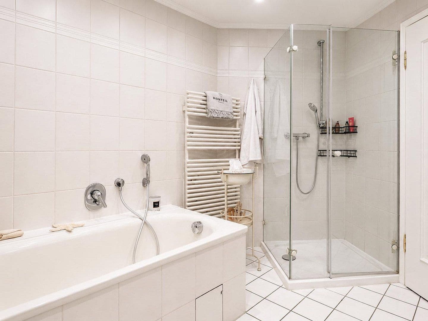 Pronájem domu 187 m², pozemek 600 m², Isernhagen, Dolní Sasko Pronájem domu 187 m², pozemek 600 m², Isernhagen, Dolní Sasko