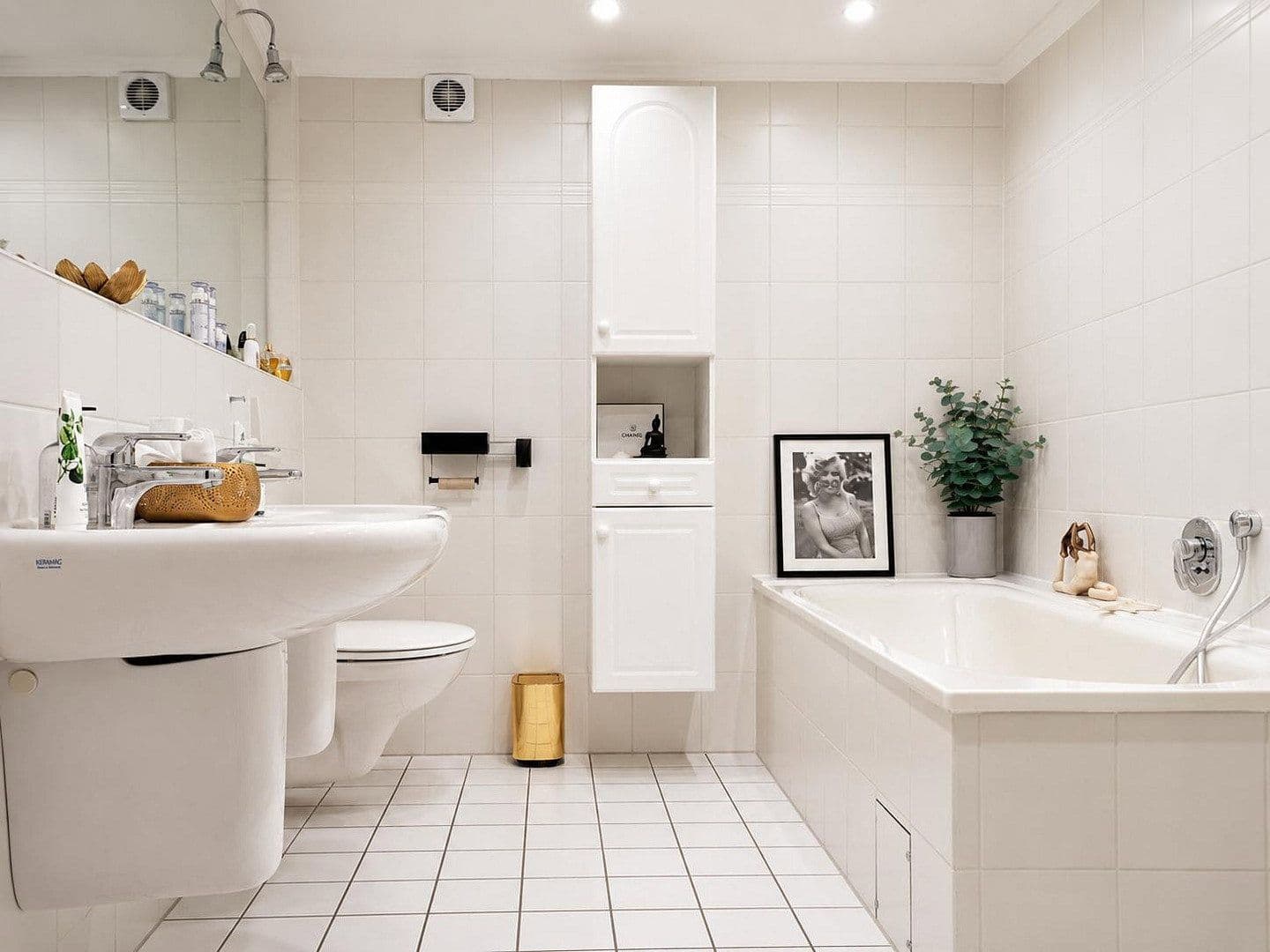 Pronájem domu 187 m², pozemek 600 m², Isernhagen, Dolní Sasko Pronájem domu 187 m², pozemek 600 m², Isernhagen, Dolní Sasko