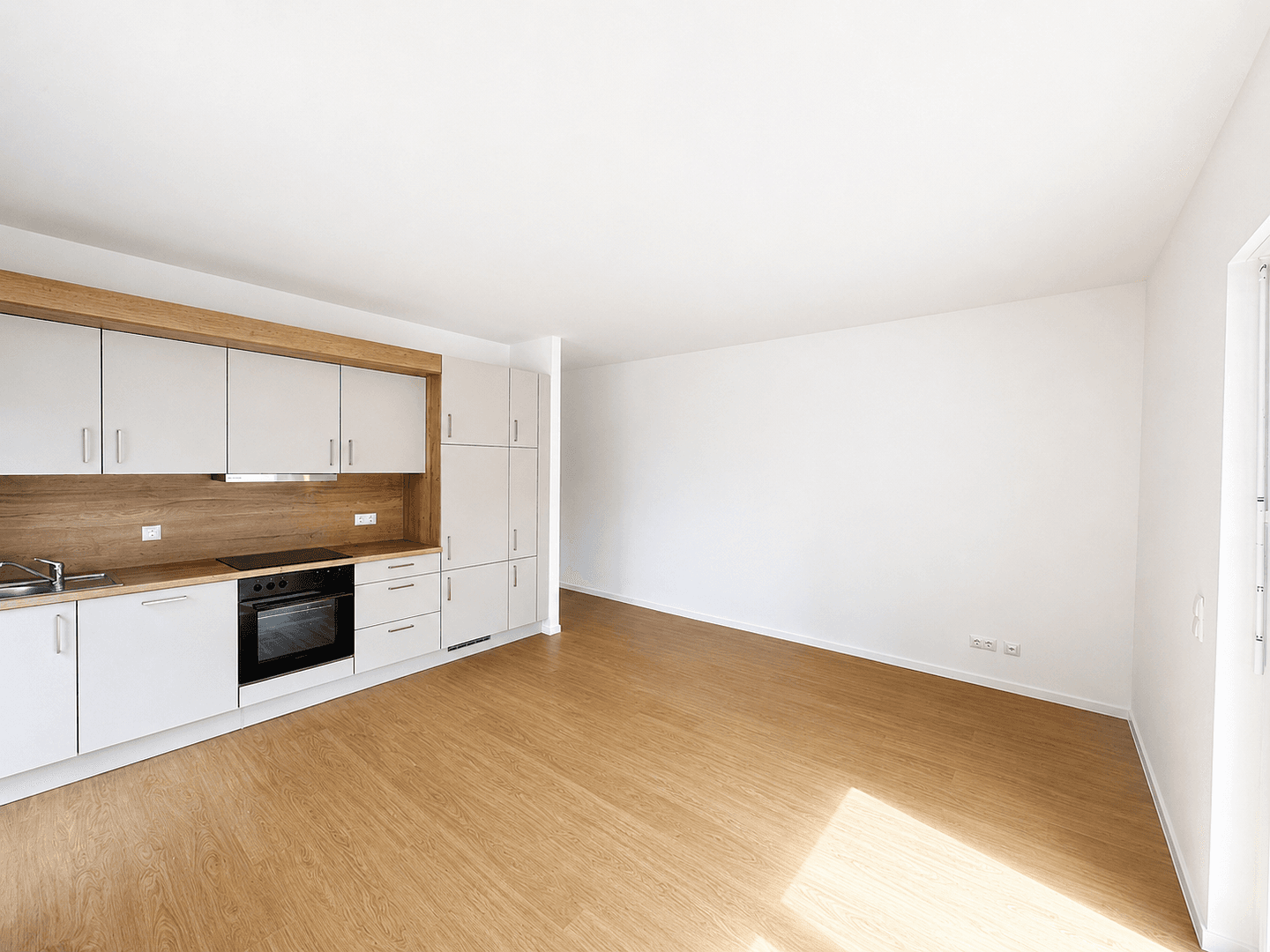 Pronájem bytu 1+1 40 m², Petershagen/Eggersdorf, Braniborsko Pronájem bytu 1+1 40 m², Petershagen/Eggersdorf, Braniborsko