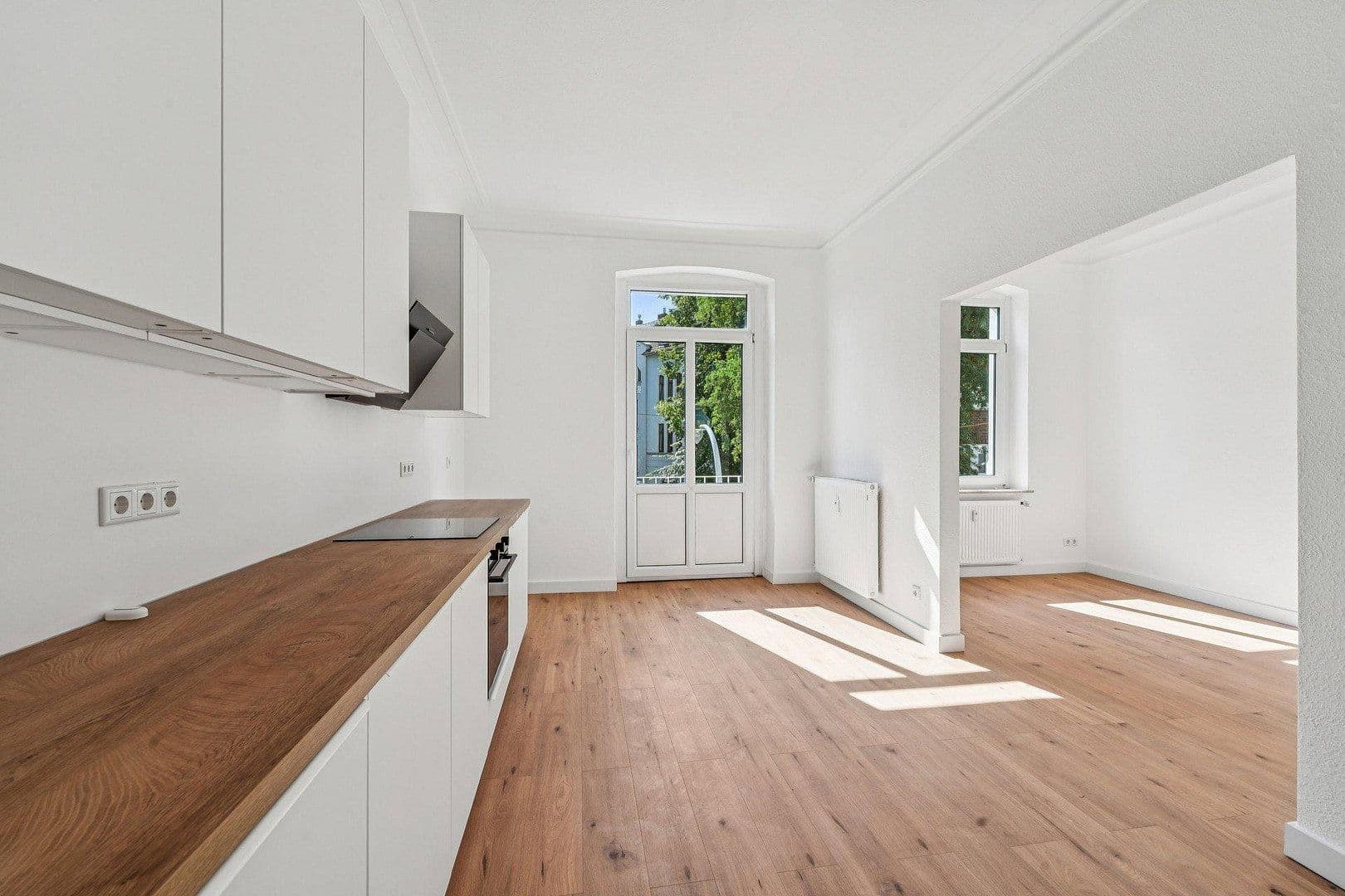 Prodej domu 593 m², pozemek 334 m², Krippstr 39, Düsseldorf, Severní Porýní-Vestfálsko Prodej domu 593 m², pozemek 334 m², Krippstr 39, Düsseldorf, Severní Porýní-Vestfálsko