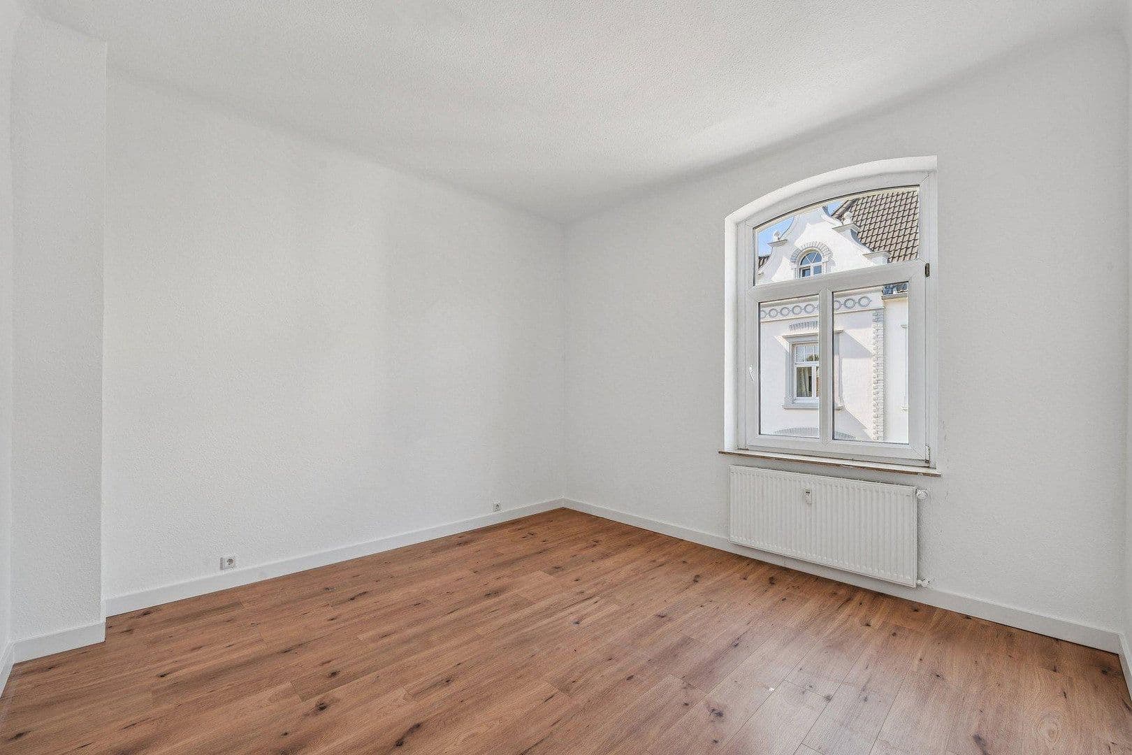 Prodej domu 593 m², pozemek 334 m², Krippstr 39, Düsseldorf, Severní Porýní-Vestfálsko Prodej domu 593 m², pozemek 334 m², Krippstr 39, Düsseldorf, Severní Porýní-Vestfálsko