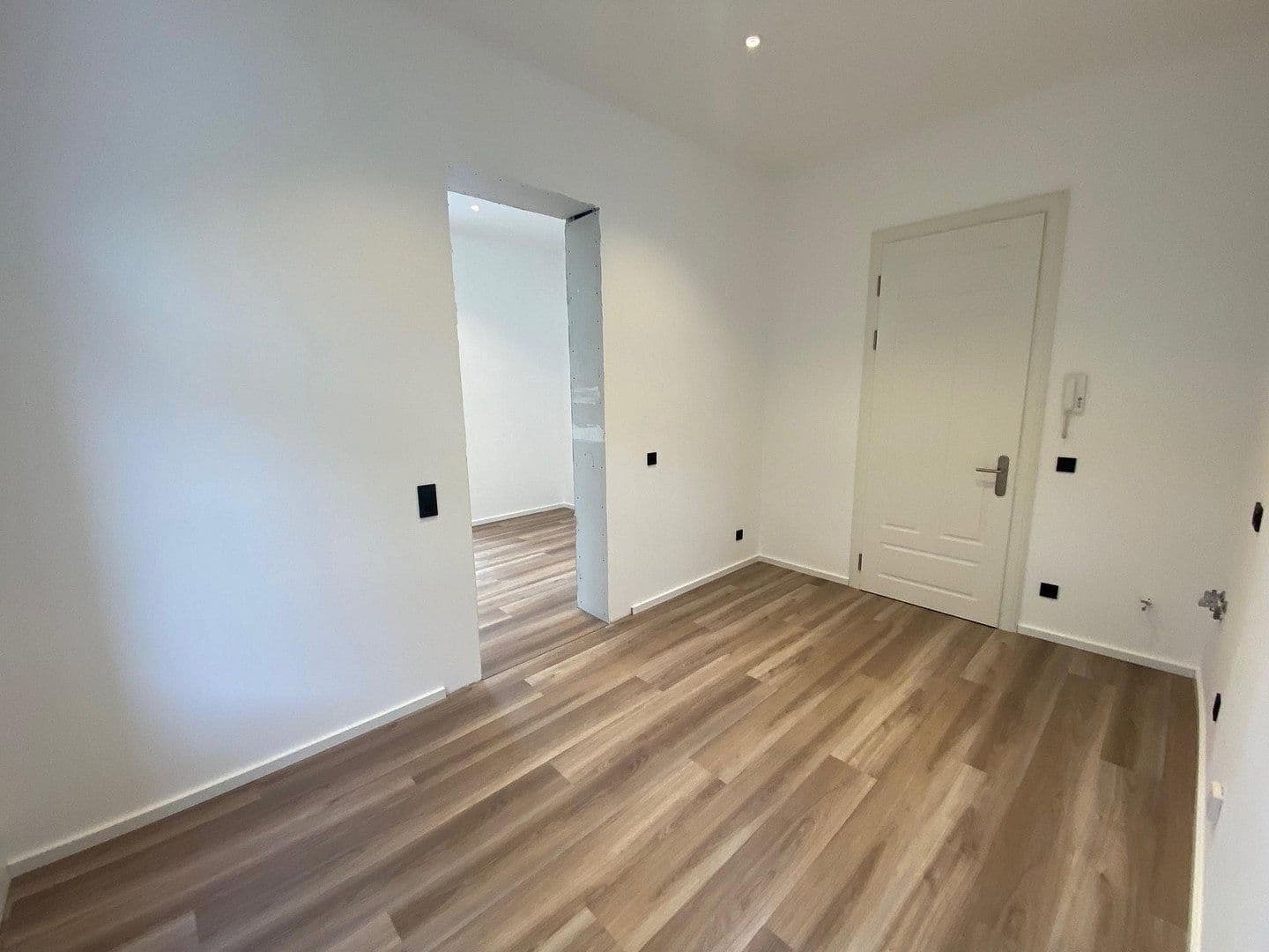Pronájem bytu 2+kk 47 m², Essen, Severní Porýní-Vestfálsko Pronájem bytu 2+kk 47 m², Essen, Severní Porýní-Vestfálsko