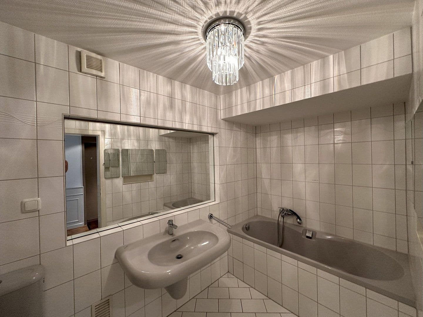 Pronájem bytu 4+1 135 m², Essen, Severní Porýní-Vestfálsko Pronájem bytu 4+1 135 m², Essen, Severní Porýní-Vestfálsko