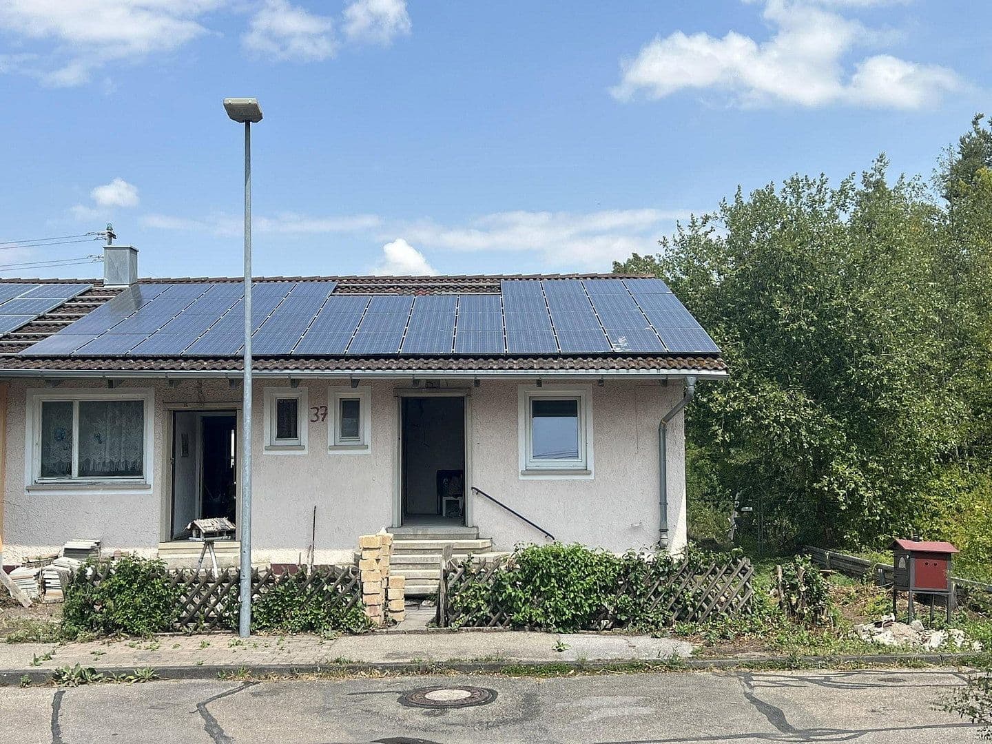 Prodej domu 111 m², pozemek 292 m², Vöhringen, Bádensko-Württembersko Prodej domu 111 m², pozemek 292 m², Vöhringen, Bádensko-Württembersko