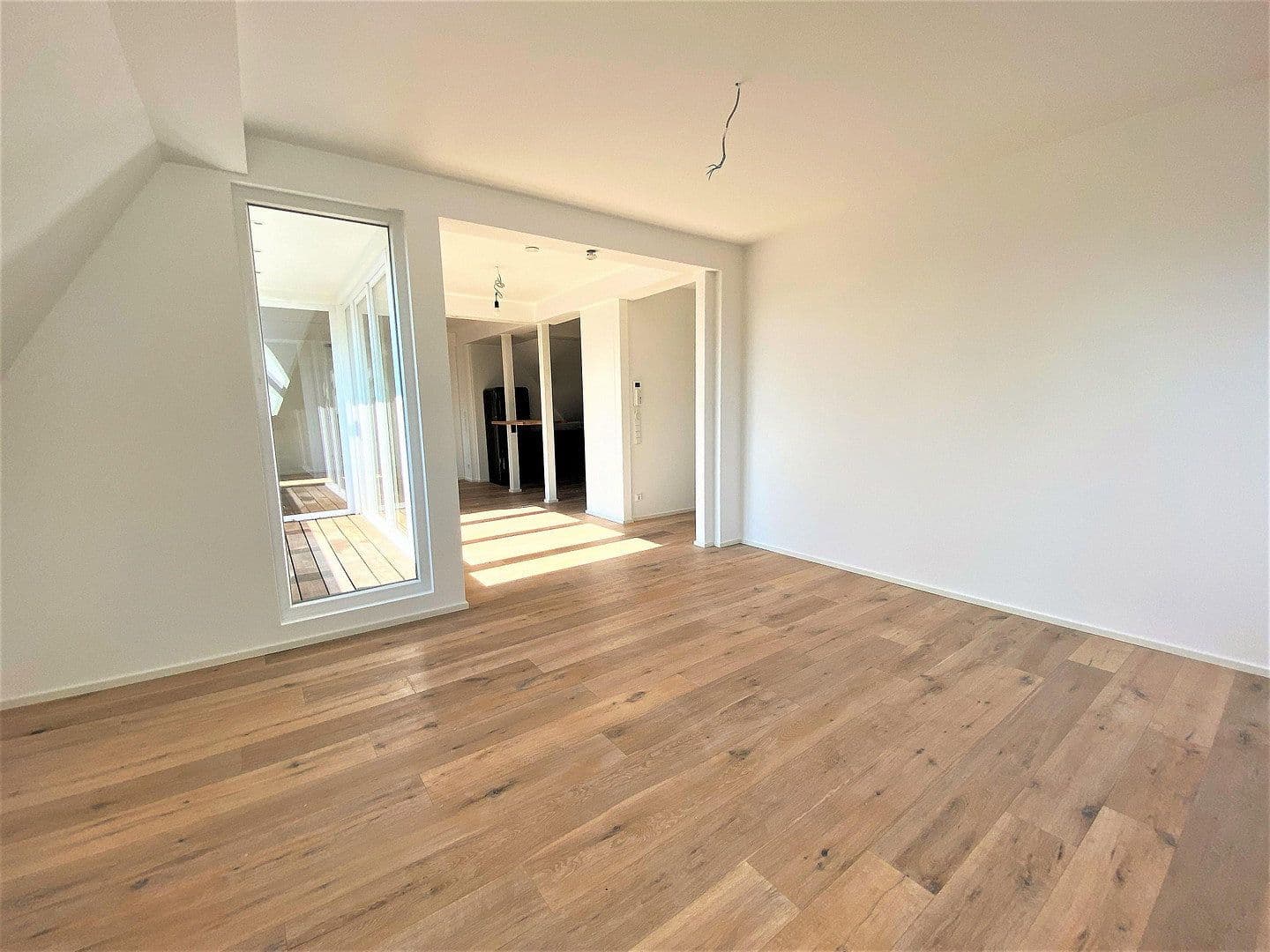 Pronájem bytu 4+1 185 m², Essen, Severní Porýní-Vestfálsko Pronájem bytu 4+1 185 m², Essen, Severní Porýní-Vestfálsko