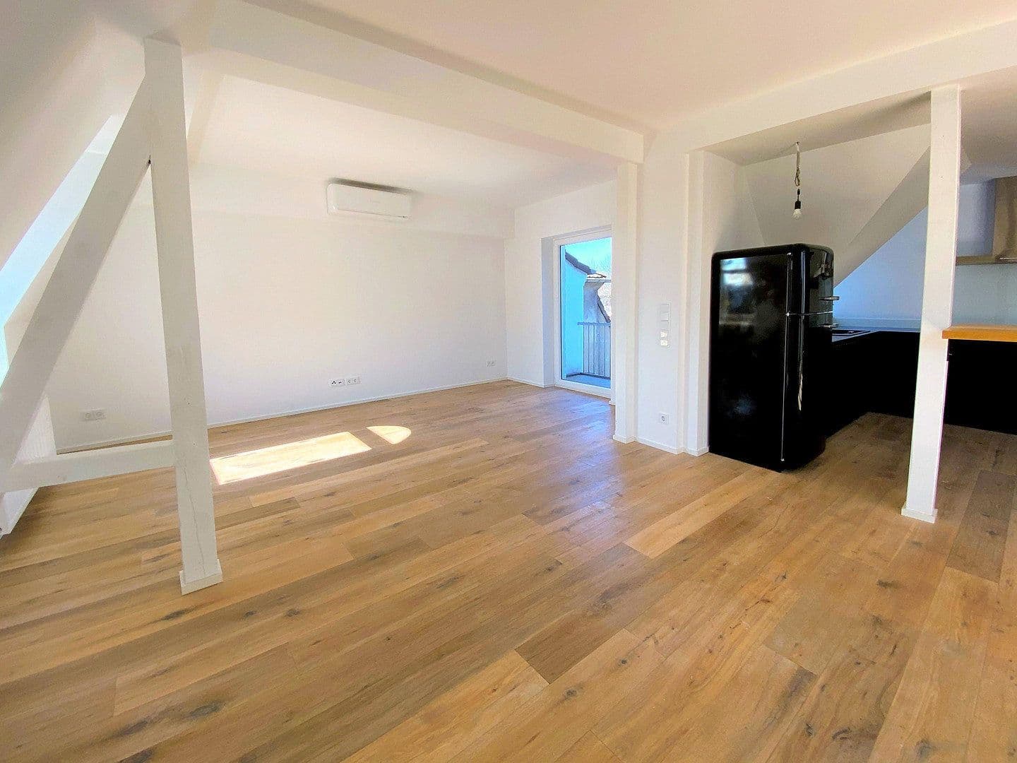 Pronájem bytu 4+1 185 m², Essen, Severní Porýní-Vestfálsko Pronájem bytu 4+1 185 m², Essen, Severní Porýní-Vestfálsko