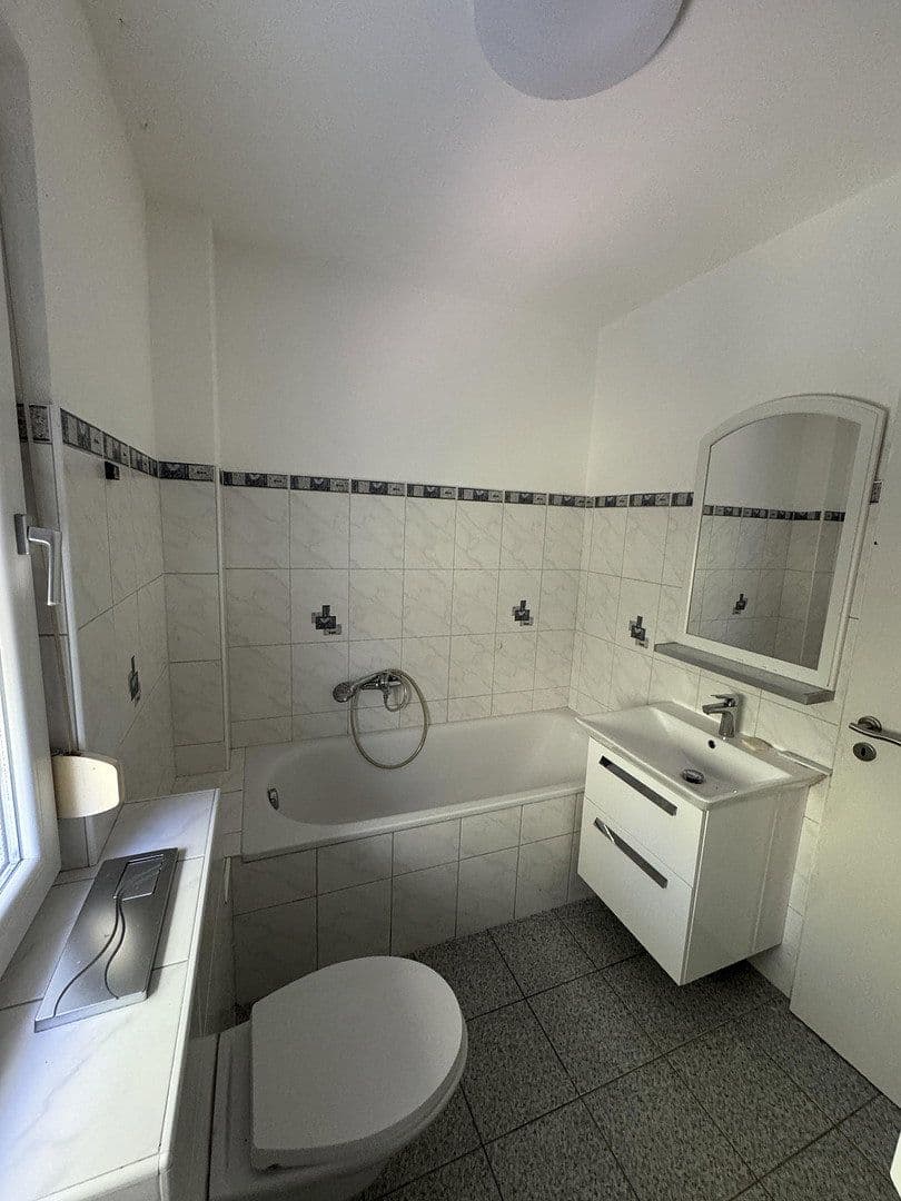Prodej domu 114 m², pozemek 227 m², Hemsbach, Bádensko-Württembersko Prodej domu 114 m², pozemek 227 m², Hemsbach, Bádensko-Württembersko