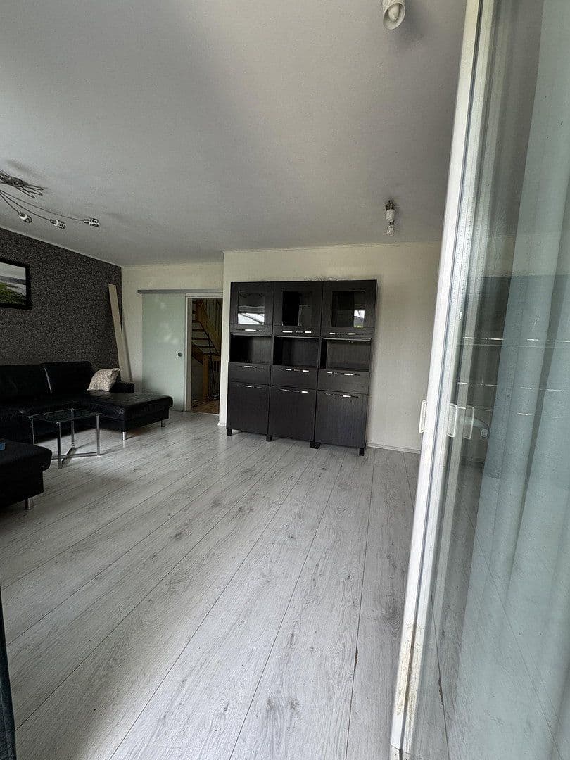 Prodej domu 114 m², pozemek 227 m², Hemsbach, Bádensko-Württembersko Prodej domu 114 m², pozemek 227 m², Hemsbach, Bádensko-Württembersko