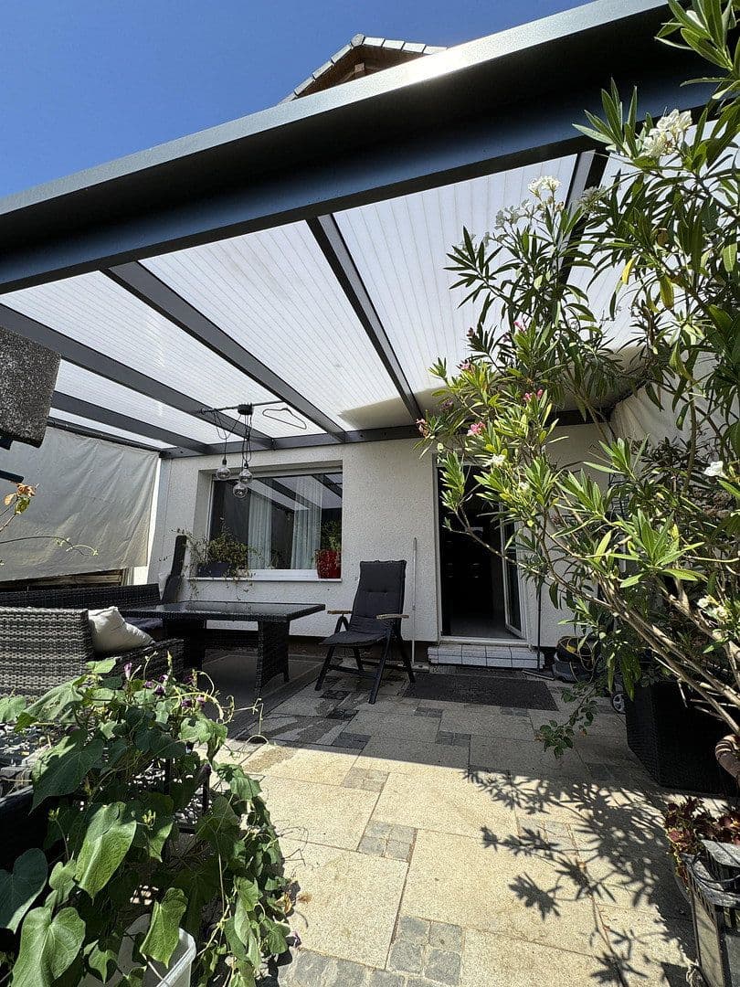 Prodej domu 114 m², pozemek 227 m², Hemsbach, Bádensko-Württembersko Prodej domu 114 m², pozemek 227 m², Hemsbach, Bádensko-Württembersko