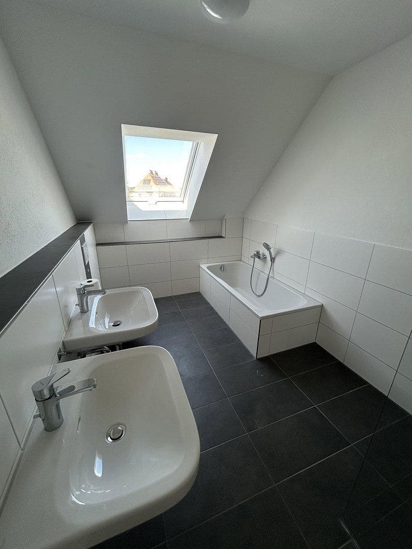 Pronájem domu 203 m², pozemek 280 m², Bamberg, Bavorsko Pronájem domu 203 m², pozemek 280 m², Bamberg, Bavorsko