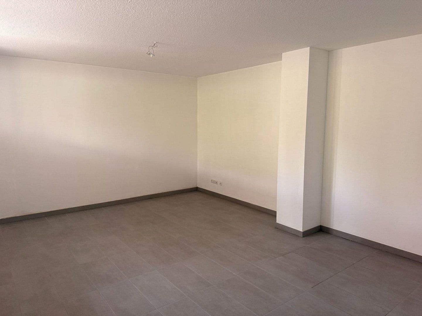 Pronájem domu 203 m², pozemek 280 m², Frensdorf, Bavorsko Pronájem domu 203 m², pozemek 280 m², Frensdorf, Bavorsko
