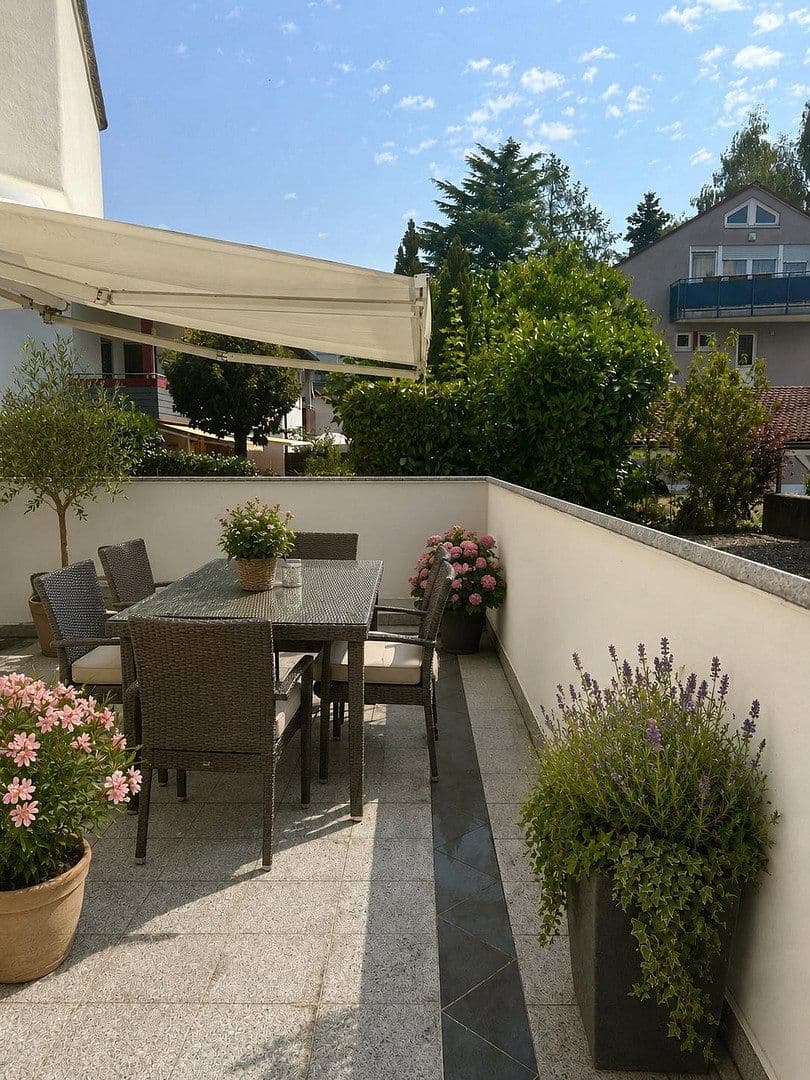 Prodej bytu 3+1 89 m², Uhldingen-Mühlhofen, Bádensko-Württembersko Prodej bytu 3+1 89 m², Uhldingen-Mühlhofen, Bádensko-Württembersko