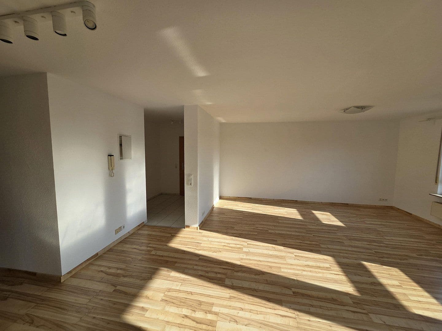 Prodej bytu 4+1 104 m², Waldenbuch, Bádensko-Württembersko Prodej bytu 4+1 104 m², Waldenbuch, Bádensko-Württembersko