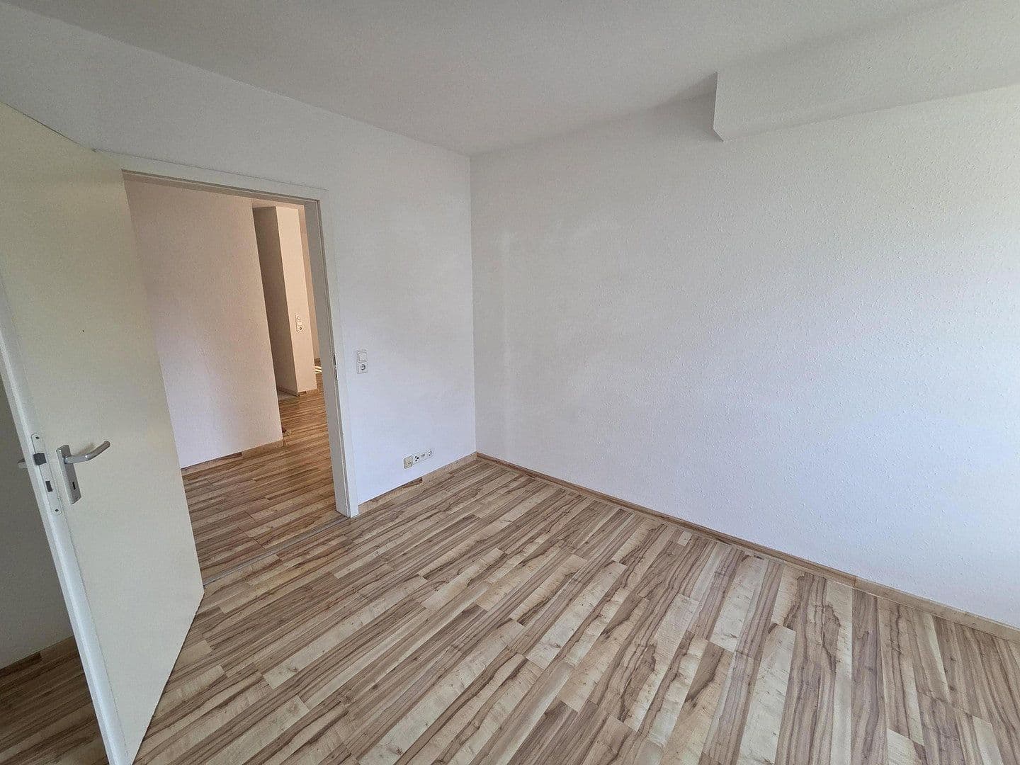 Prodej bytu 4+1 104 m², Waldenbuch, Bádensko-Württembersko Prodej bytu 4+1 104 m², Waldenbuch, Bádensko-Württembersko