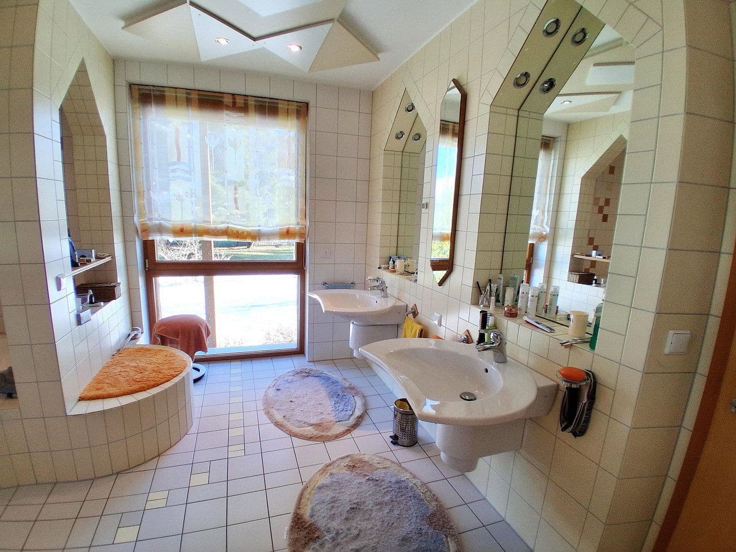 Prodej domu 262 m², pozemek 14.683 m², Rathausstraße 25, Bad Wurzach, Bádensko-Württembersko Prodej domu 262 m², pozemek 14.683 m², Rathausstraße 25, Bad Wurzach, Bádensko-Württembersko