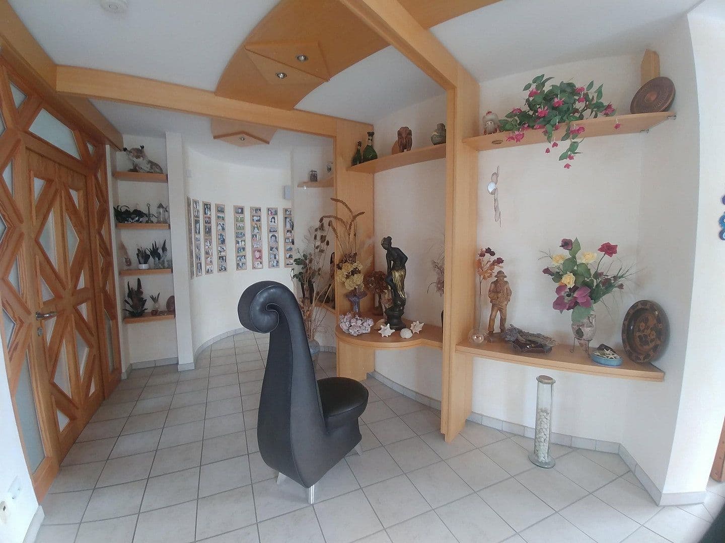 Prodej domu 262 m², pozemek 14.683 m², Rathausstraße 25, Bad Wurzach, Bádensko-Württembersko Prodej domu 262 m², pozemek 14.683 m², Rathausstraße 25, Bad Wurzach, Bádensko-Württembersko