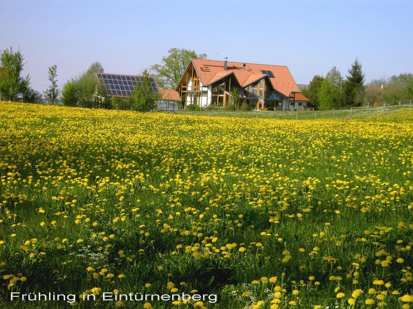 Prodej domu 262 m², pozemek 14.683 m², Rathausstraße 25, Bad Wurzach, Bádensko-Württembersko Prodej domu 262 m², pozemek 14.683 m², Rathausstraße 25, Bad Wurzach, Bádensko-Württembersko