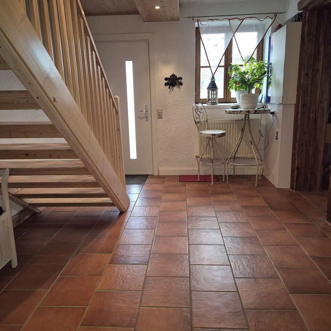 Prodej domu 402 m², pozemek 1.580 m², Neuching, Bavorsko Prodej domu 402 m², pozemek 1.580 m², Neuching, Bavorsko